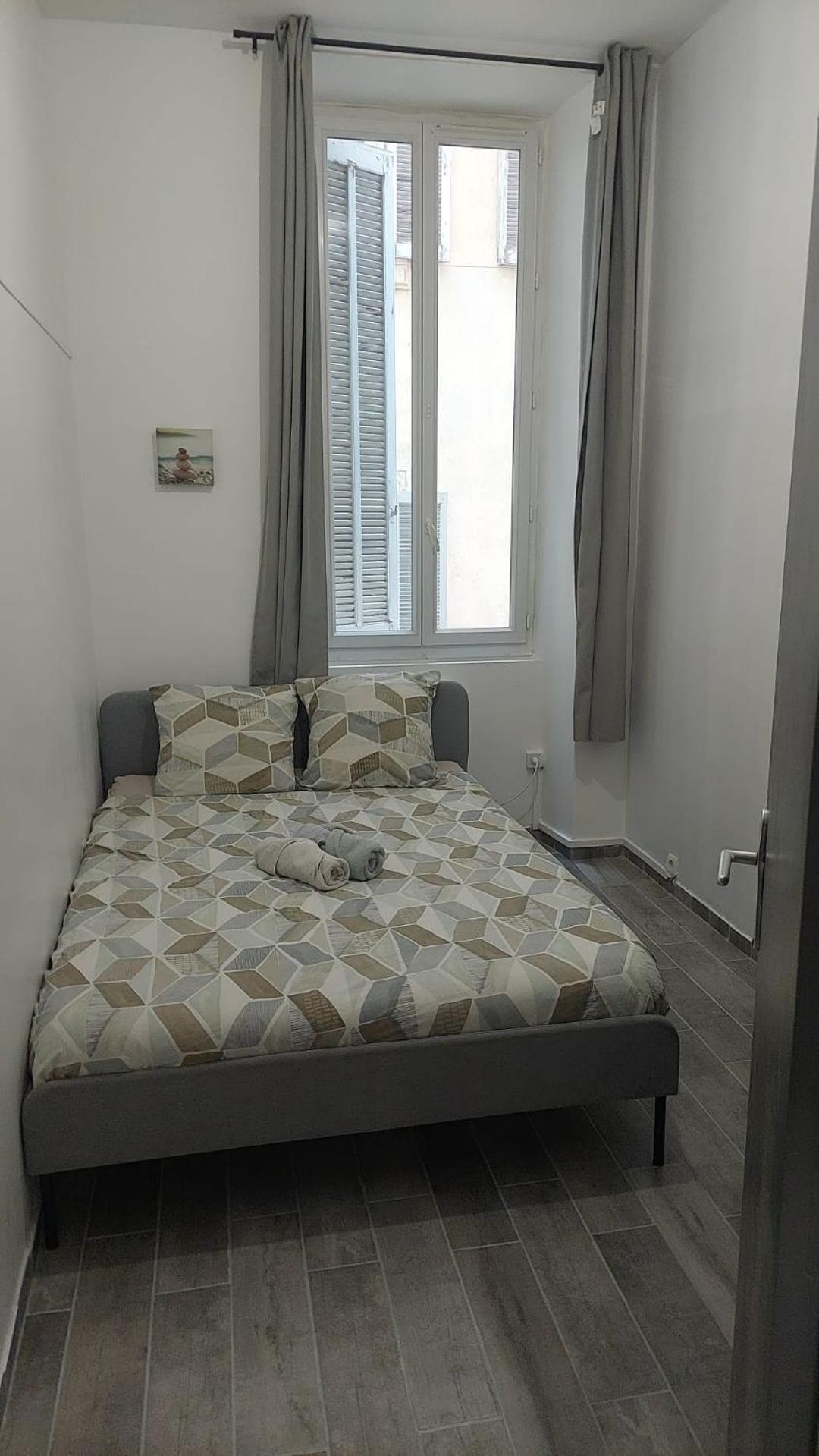 L'Haussmannien 65, 4 Chambres, 10 Couchages Марсель Экстерьер фото
